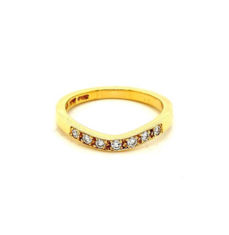 18ct Yellow Gold Diamond (7x 0.02ct FG VS) Curved Wedding Band (20868)